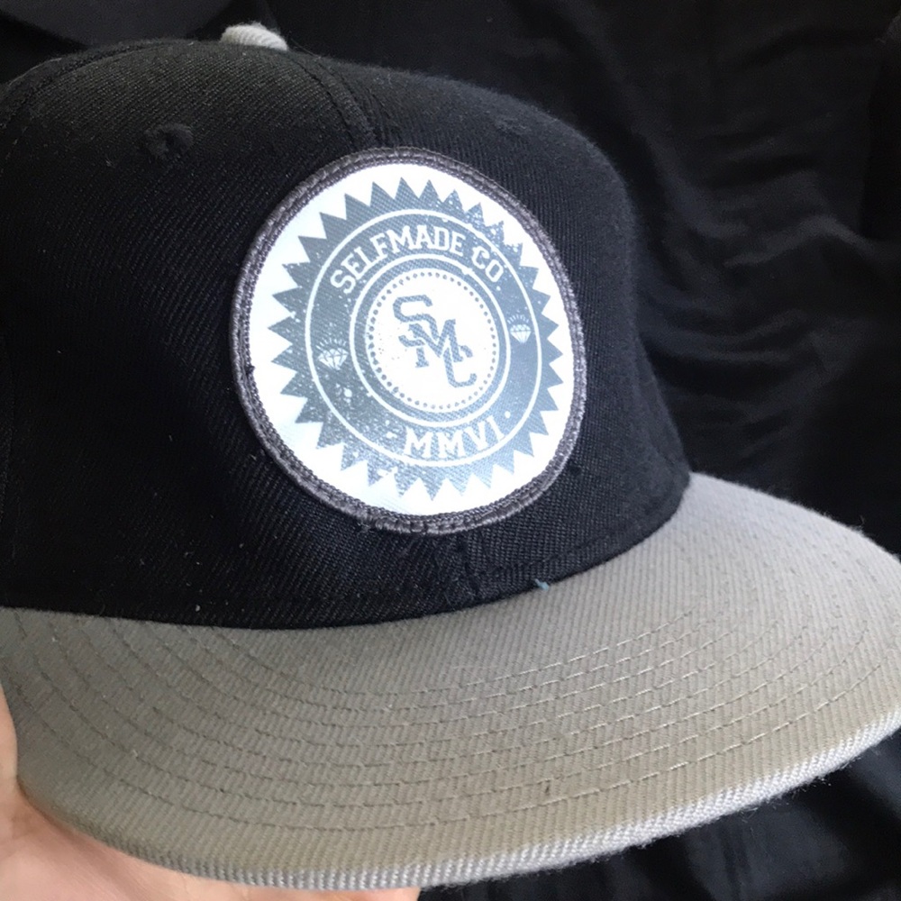Hat lot - Picture 5 of 8